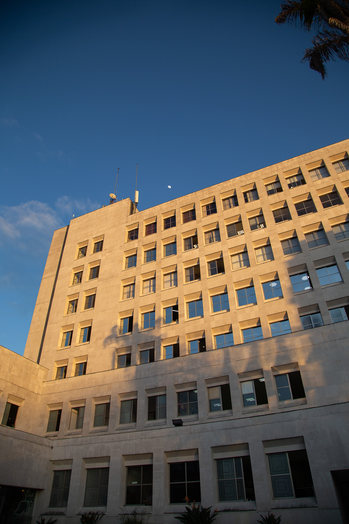 CEDELCA en procura de mejorar ofrece a la ciudadanía este espacio, a través del cual usted podrá registrar sus peticiones, quejas, reclamos, solicitudes, denuncias y felicitaciones/agradecimientos (PQRSDF)